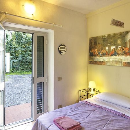 Holiday House Ospedale B&B Ghizzano Exterior foto